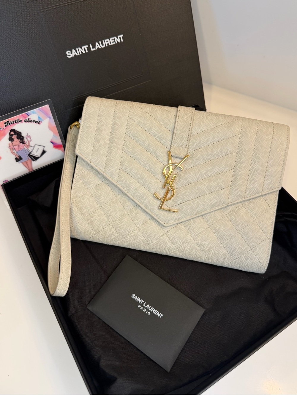 🎀 Saint Laurent 

2020 Grain De Poudre Triquilt Monogram Envelope clutch